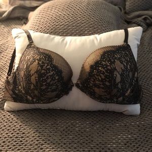 Beautiful VS bra